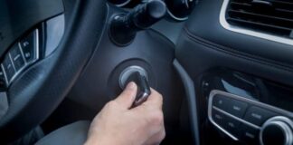 Bilen startar inte – Möjliga orsaker och åtgärder