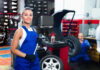 Bilservice: ska jag besöka en verkstad eller reparera bilen själv?